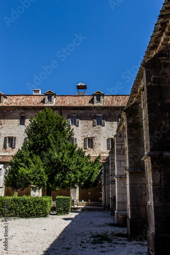 Fototapeta Naklejka Na Ścianę i Meble -  Le couvent Royal de Saint-Maximin-la-Sainte-Baume