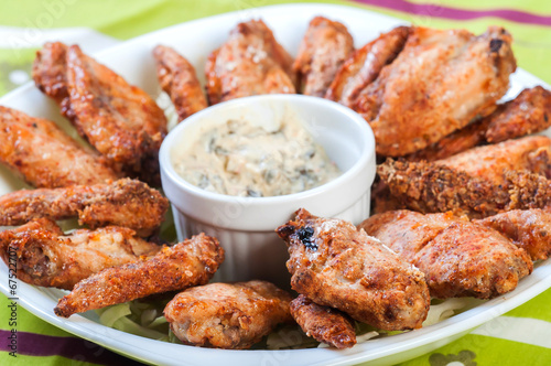 baked wings with sour cream sauce