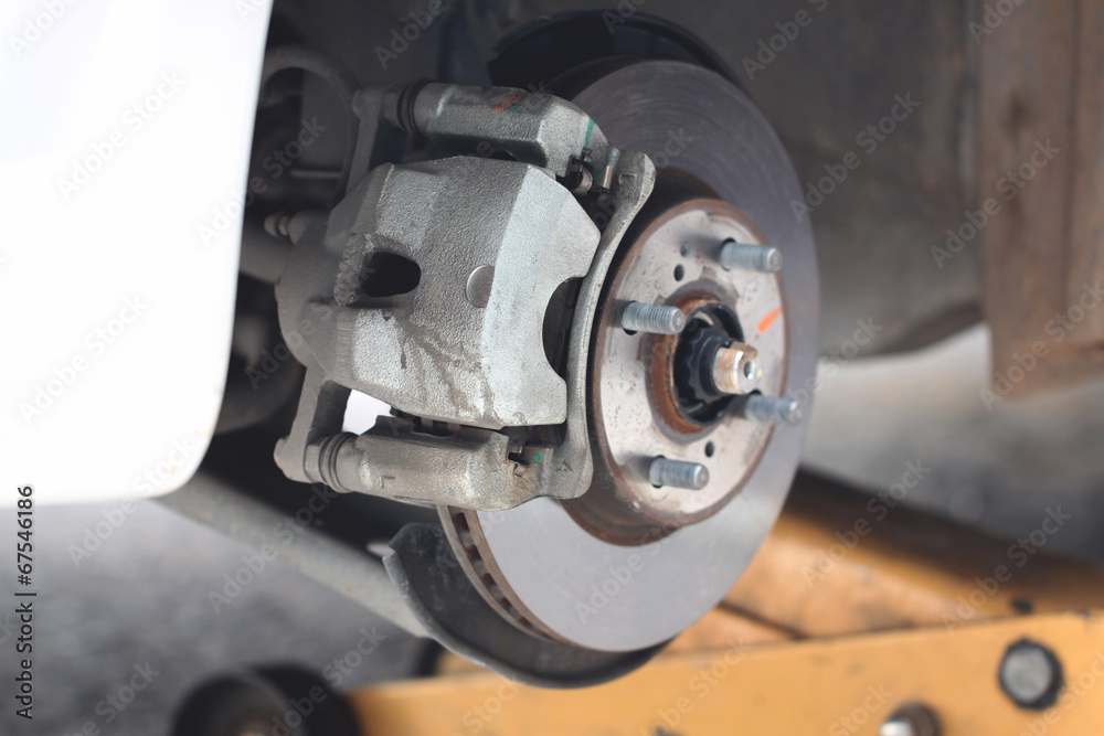 repaired equipment of car brake disc.