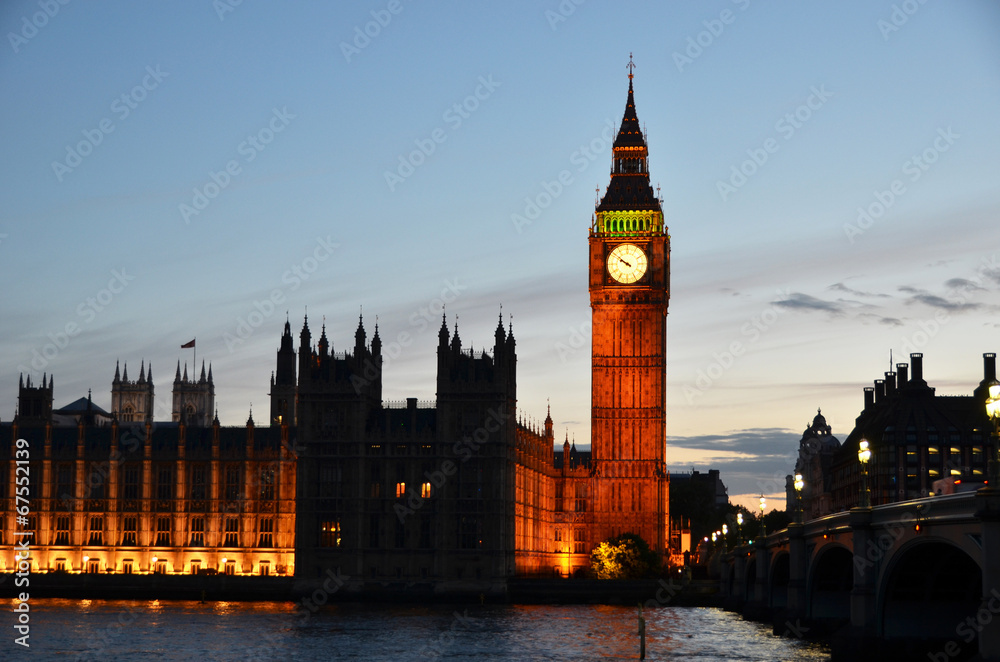 Big Ben and Houses of parliament in London