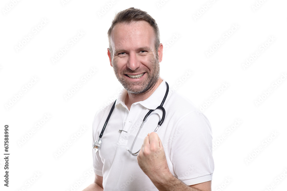 Enthusiastischer Arzt freut sich mit Fäusten Enthusiastischer Arzt freut sich mit Fäusten