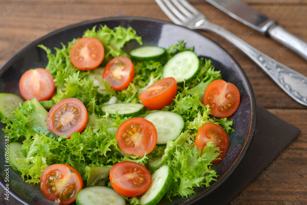 Fresh vegetable salad