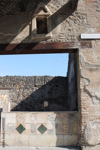 Canvas Print store of ancient rome