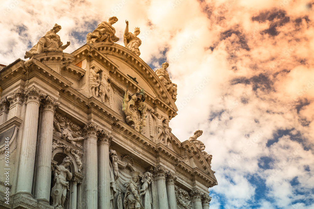 Obraz premium Facade of famous church in Venice
