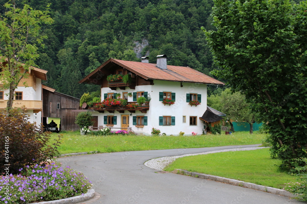Wohnhaus in den Alpen