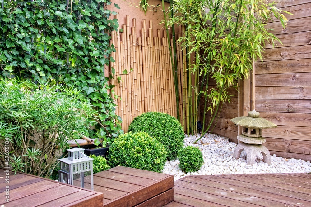 Ταπετσαρία Japanese zen garden with bamboos and stone lantern
