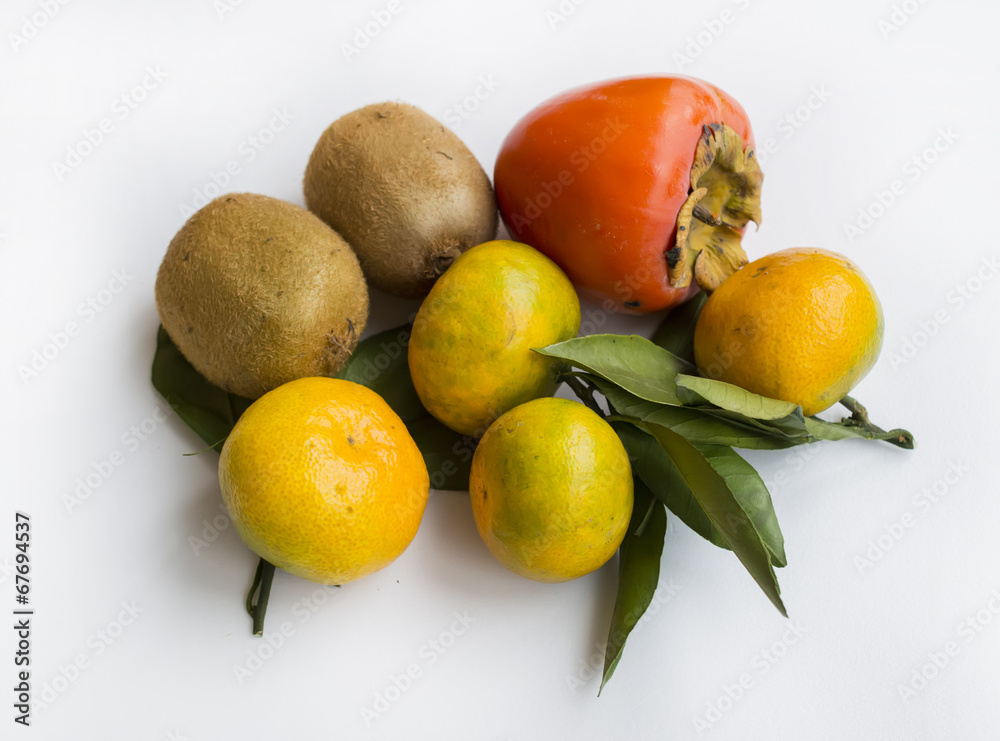Kiwi, persimmon, tangerines