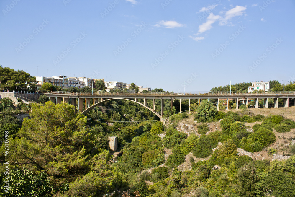 Fototapeta premium Ponte sulla Gravina, Laterza, Taranto, Italy