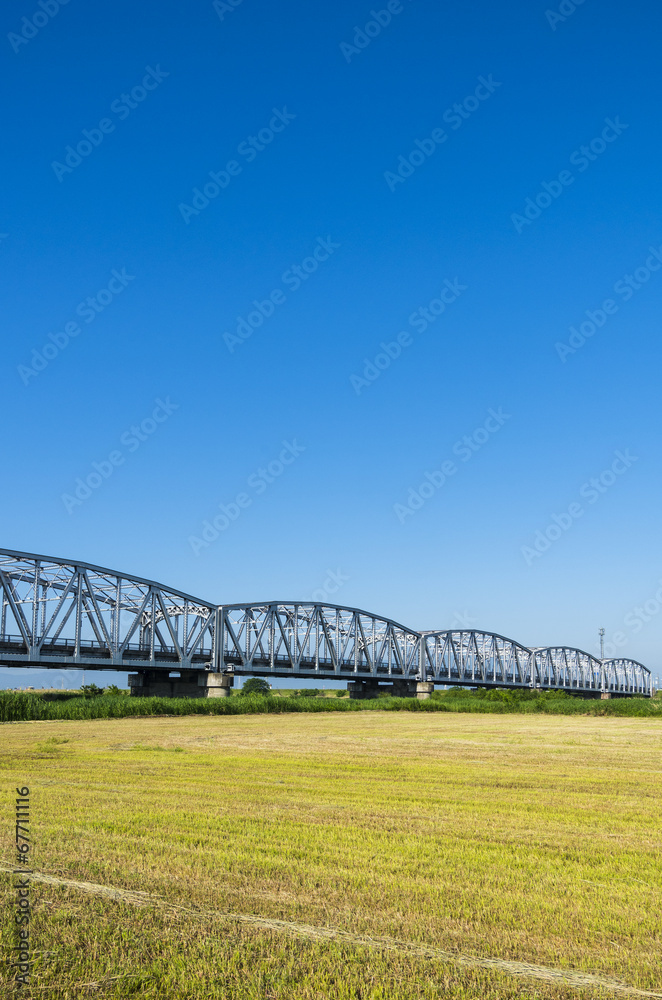 鉄骨トラス橋