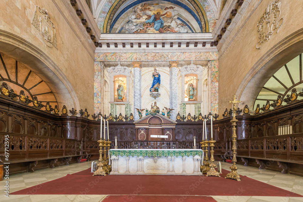 Altar at the Cathedral of Havana
