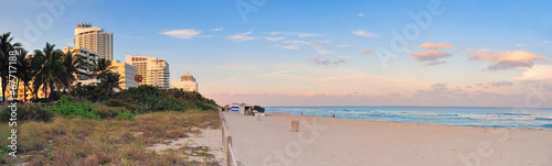Miami Beach ocean view © rabbit75_fot
