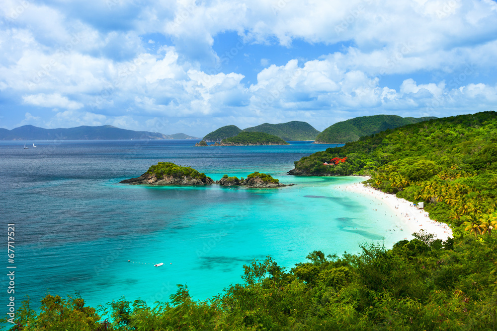 Fototapeta premium Trunk bay on St John island, US Virgin Islands