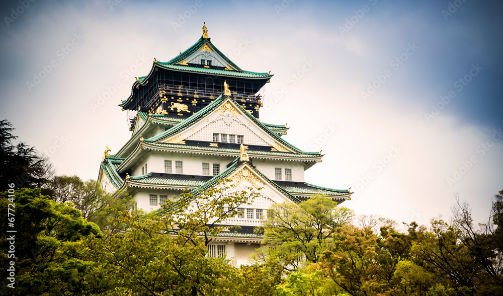 Osaka castle in the cloudy day, Japan Osaka castle in the cloudy day, Japan