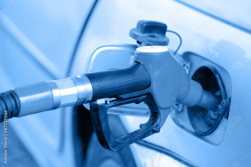 Obraz premium Car refuel