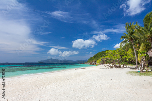 Fototapeta Naklejka Na Ścianę i Meble -  White beach in the Philippines - Palawan Island