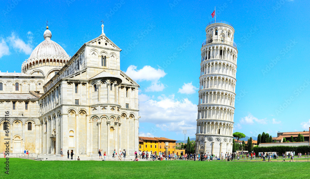 Leaning Pisa Tower - obrazy, fototapety, plakaty 