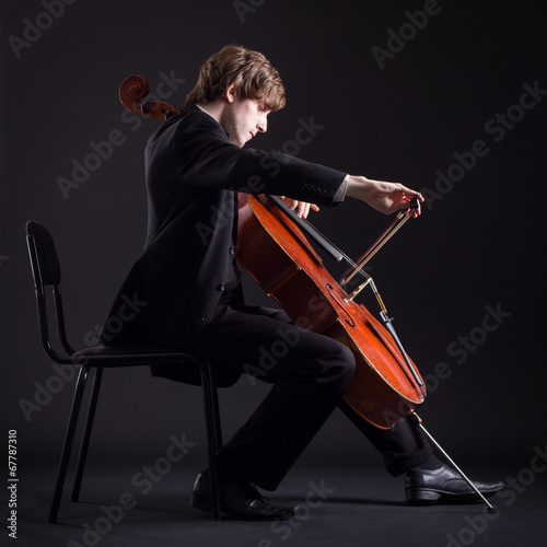 Papier peint Violoncelliste jouer de la musique classique au violoncelle