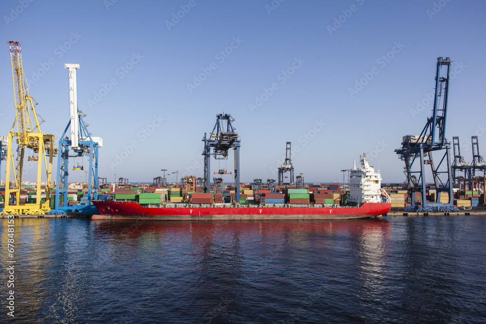 Container ship in the Alexandria port