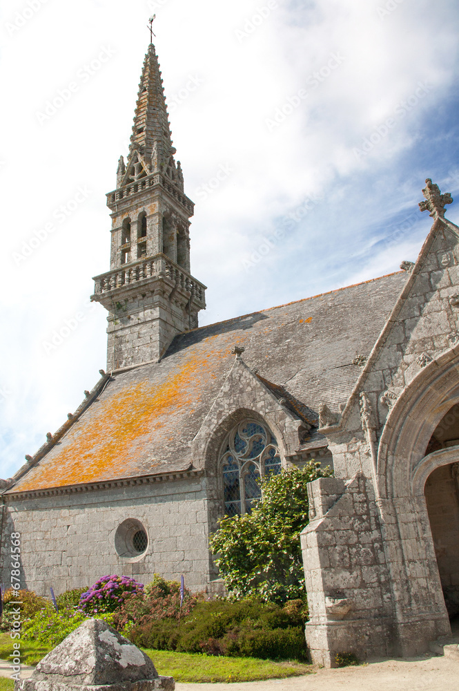 Eglise Saint Cadoan à Poullan sur Mer, Finistère, Bretagne