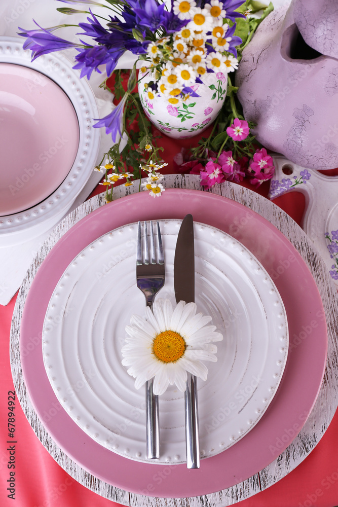 Pink table setting close-up Pink table setting close-up