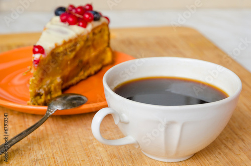 cup of coffee with carrot cake