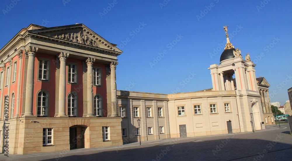 Obraz premium Potsdamer Stadtschloss mit Fortunaportal