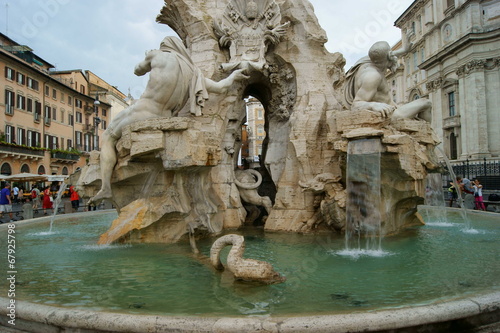 Fontana del Tritone