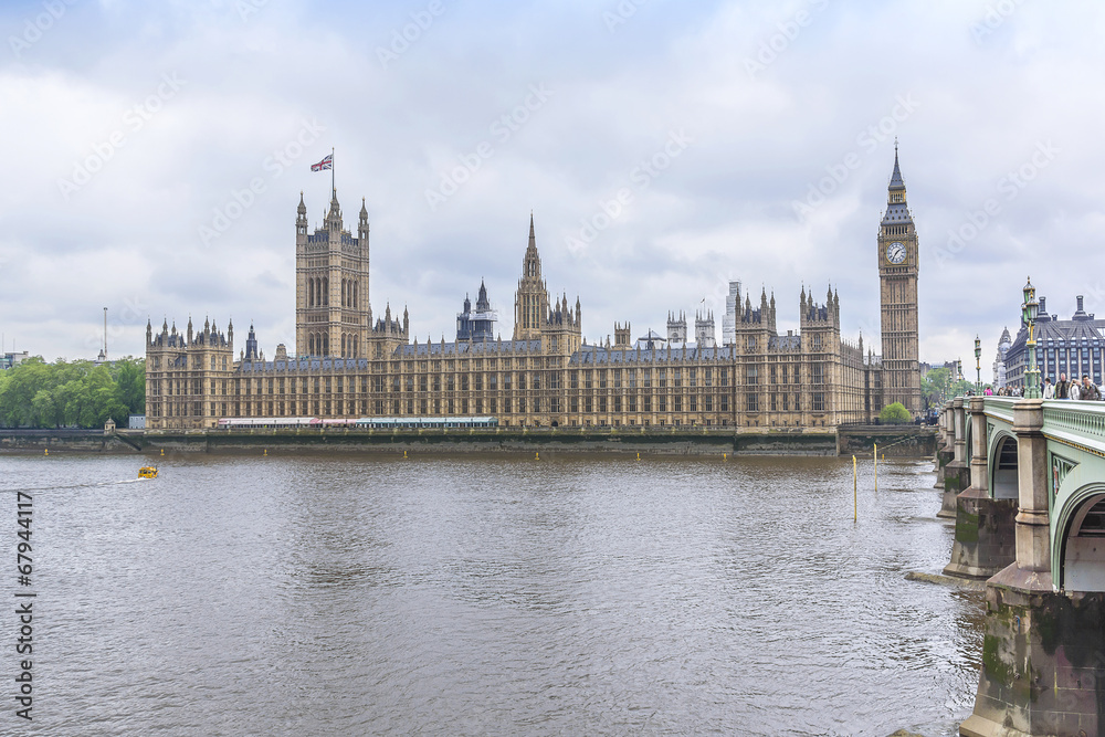 River Thames and Palace of Westminster. London, UK.