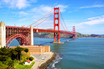 Canvas schilderij Golden Gate Bridge Fort Point onder Golden Gate Bridge  © Oleksandr Dibrova