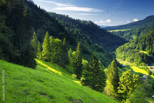 Mountain valley in the summer time. Beautiful summer landscape © biletskiyevgeniy.com