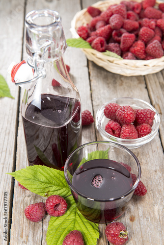 Billede på lærred Raspberry Sirup