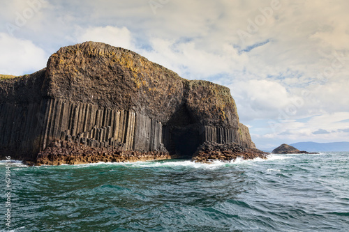 Fotografia, Obraz Isle of Staffa and Fingal's cave