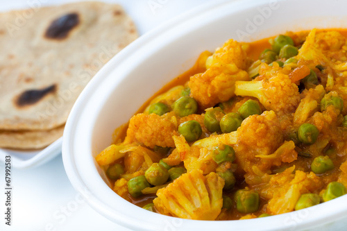 cauliflower curry with chapati