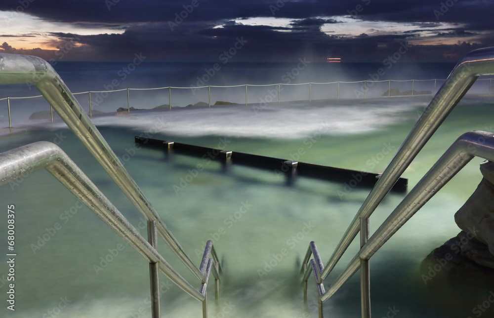Bronte Baths, the ocean pool at Bronte Beach Sydney Bronte Baths, the ocean pool at Bronte Beach Sydney