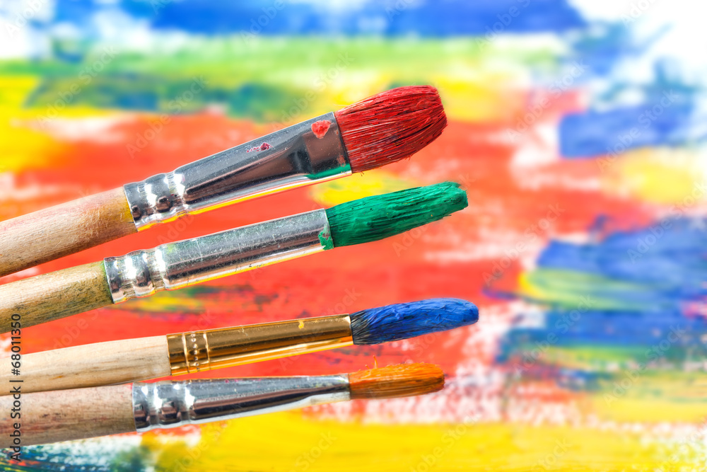 Obraz premium Paints and brushes
