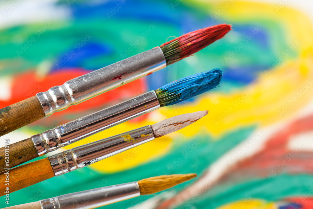 Obraz premium Paints and brushes