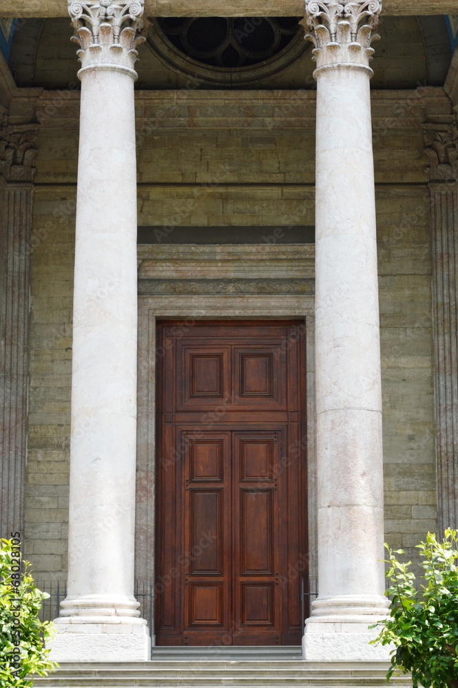 Obraz premium Geneva Church St Pierre Cathedral main Entrance