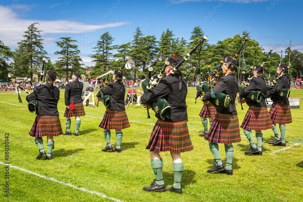 Highland Games #3 - Piper band, Scotland - obrazy, fototapety, plakaty 