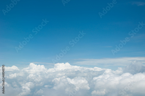 Fototapeta Naklejka Na Ścianę i Meble -  fluffy white clouds and blue sky background