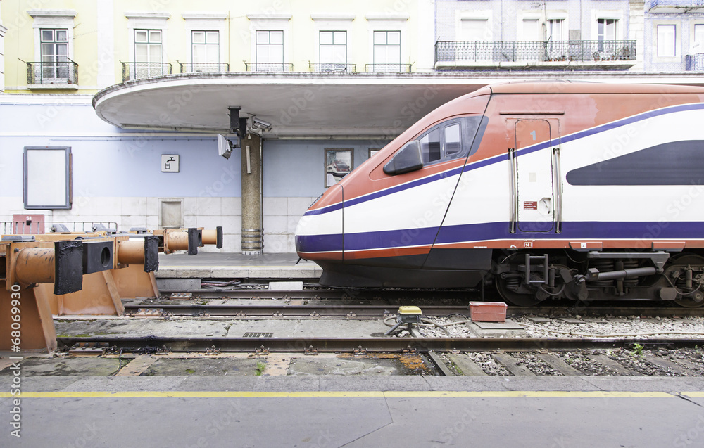Fototapeta premium Train at a station