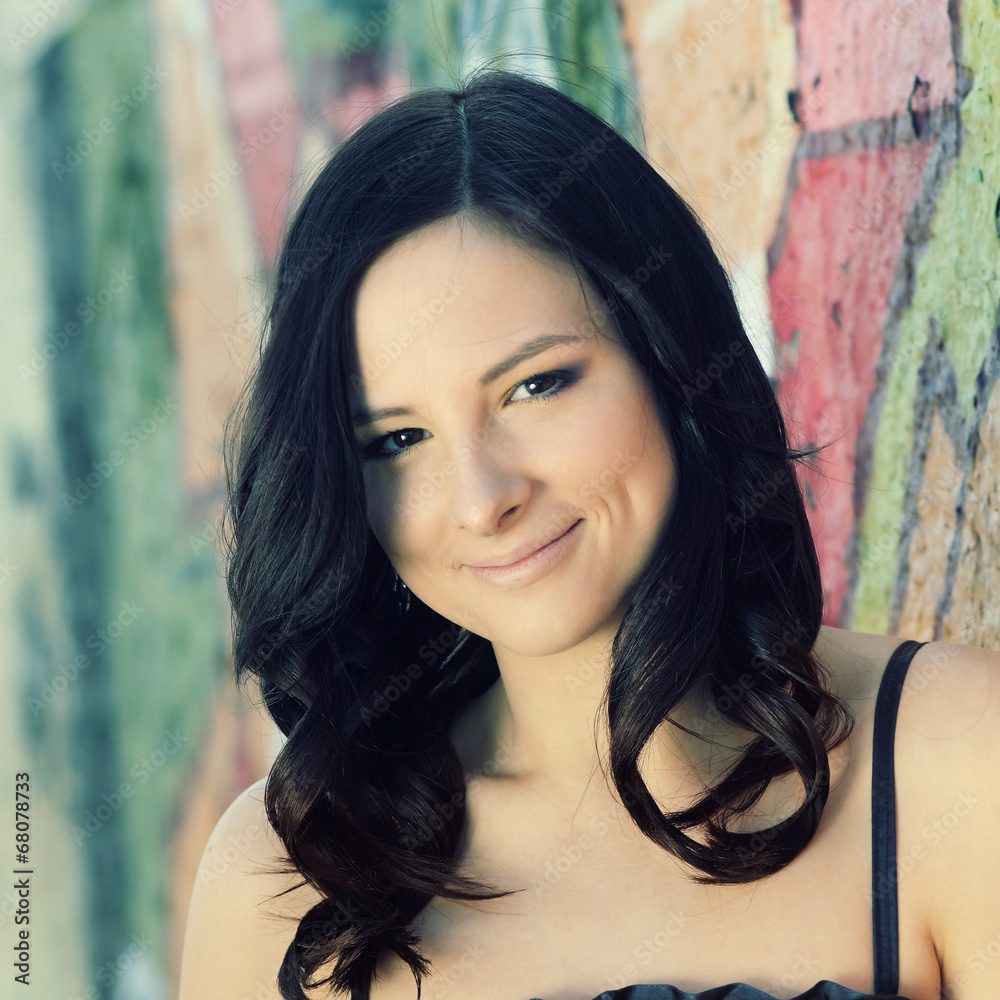 Obraz premium portrait of a happy beautiful girl 
