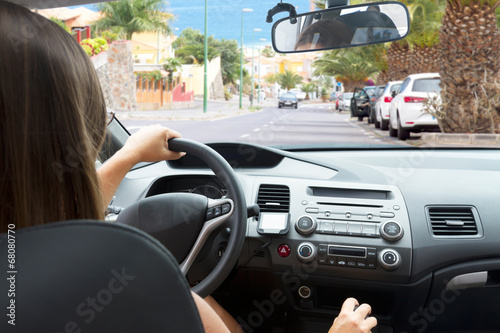 woman driving a car photo