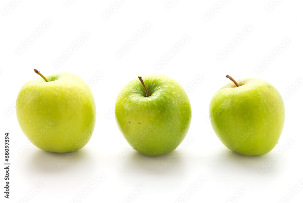 Apple Apple