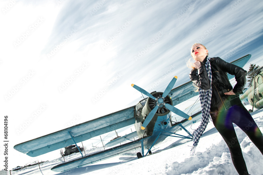 Naklejka premium girl and plane winter