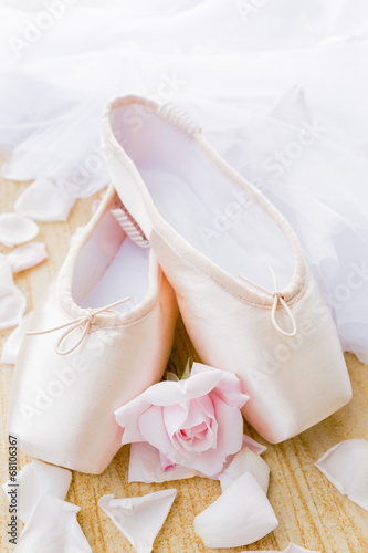 Ballet pointe shoes
