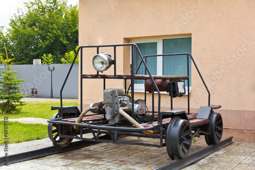 Railroad handcar