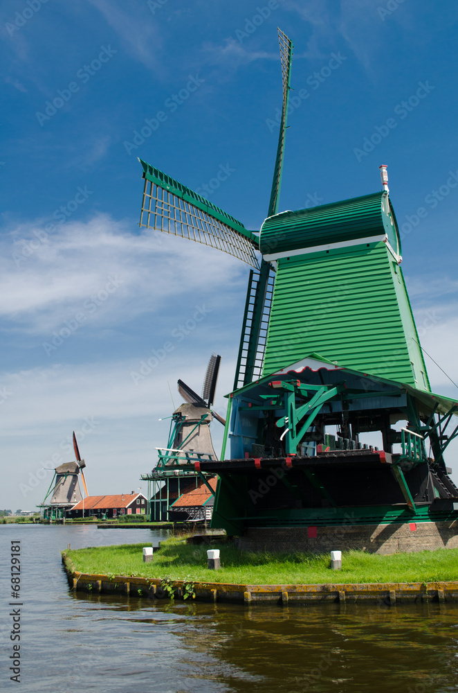 Zaanse-Schans, Traditional dutch windmills.
