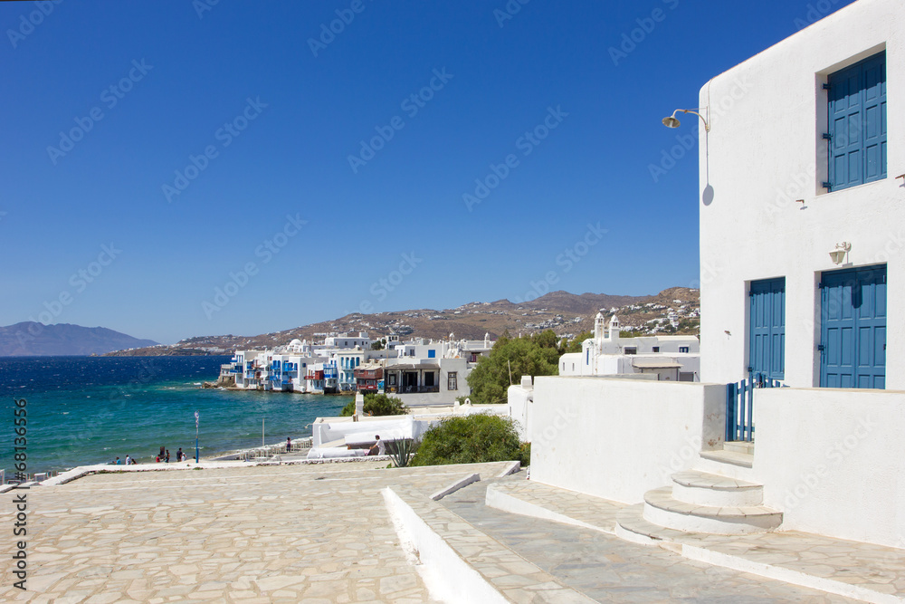 traditional white house in Mykonos