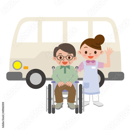 車椅子の男性と介護士