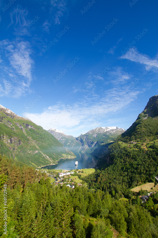 Fototapeta premium Northern Norwegian fjords.